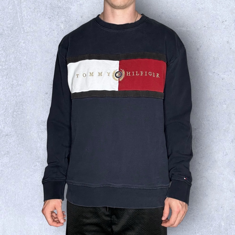 Tommy Hilfiger big logo Crewneck sweatshirt - Picture 2 of 8